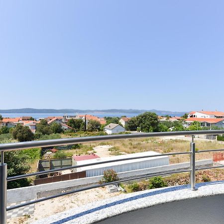 Apartmani Martin Mit Beheiztem Pool With Heated Pool Bibinje Bagian luar foto